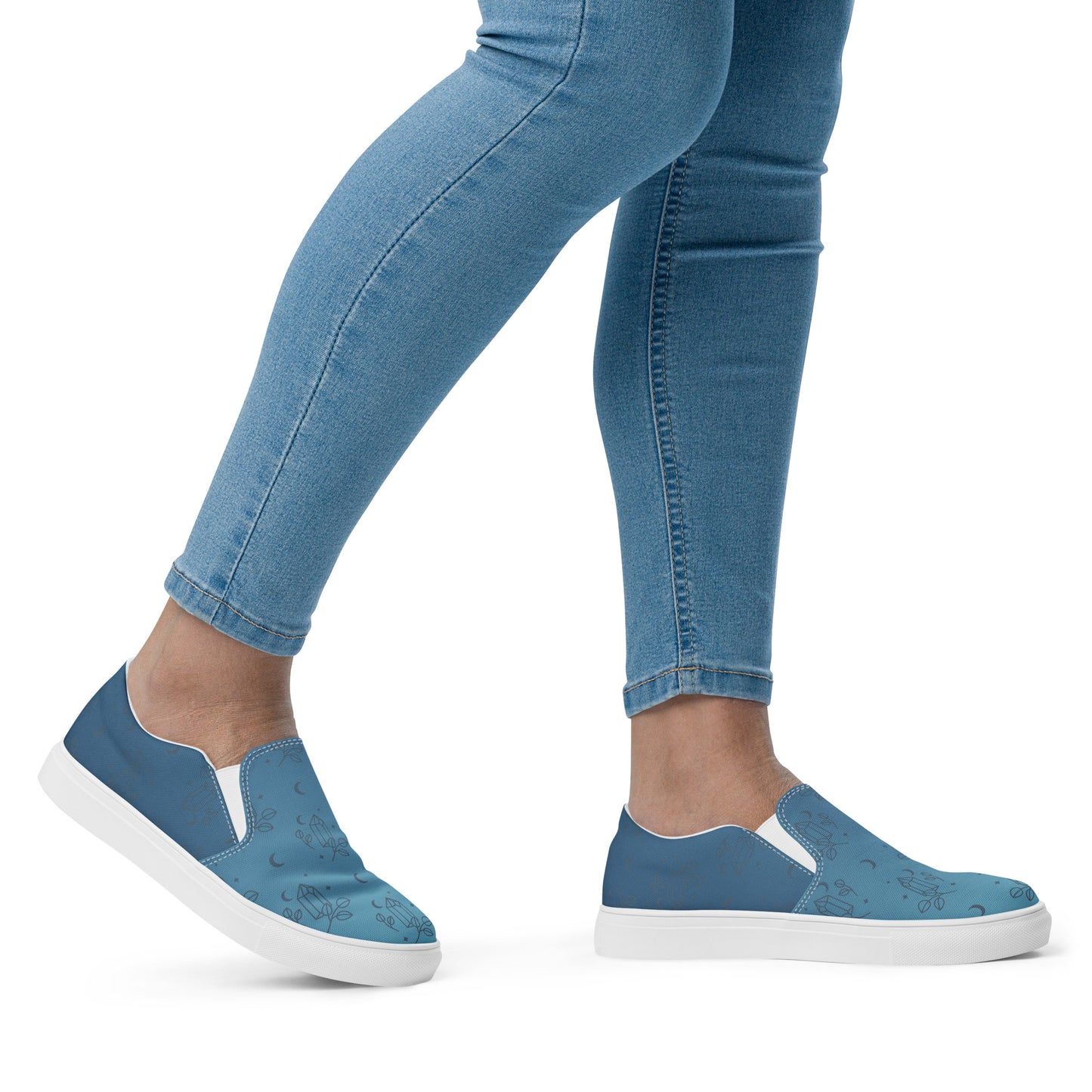 Blue Gradient Crystal Moon Women’s Slip-on Canvas Shoes